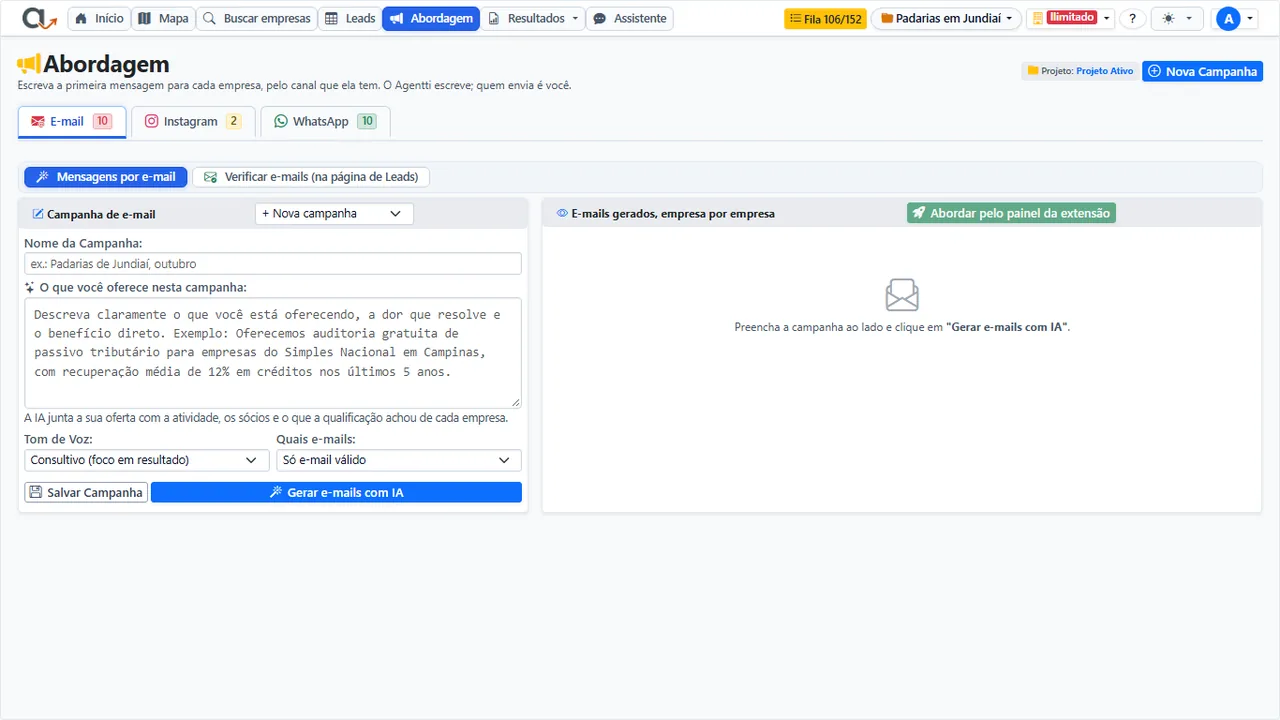 Abordagem: e-mail, Instagram e WhatsApp, com a campanha à esquerda e as mensagens à direita