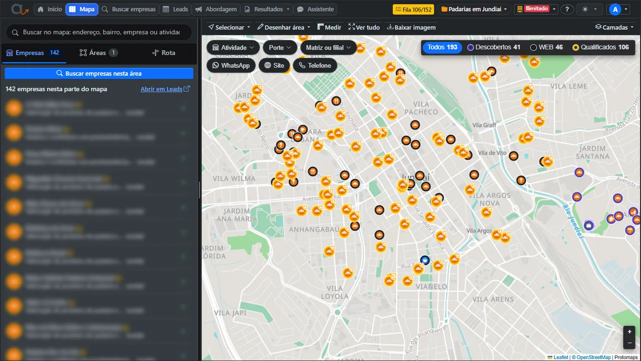 O mapa do projeto: à esquerda, a lista do que está na tela; em cima do mapa, os filtros